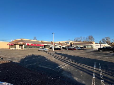 200 Boston Post Road Rear Orange CT 06477
