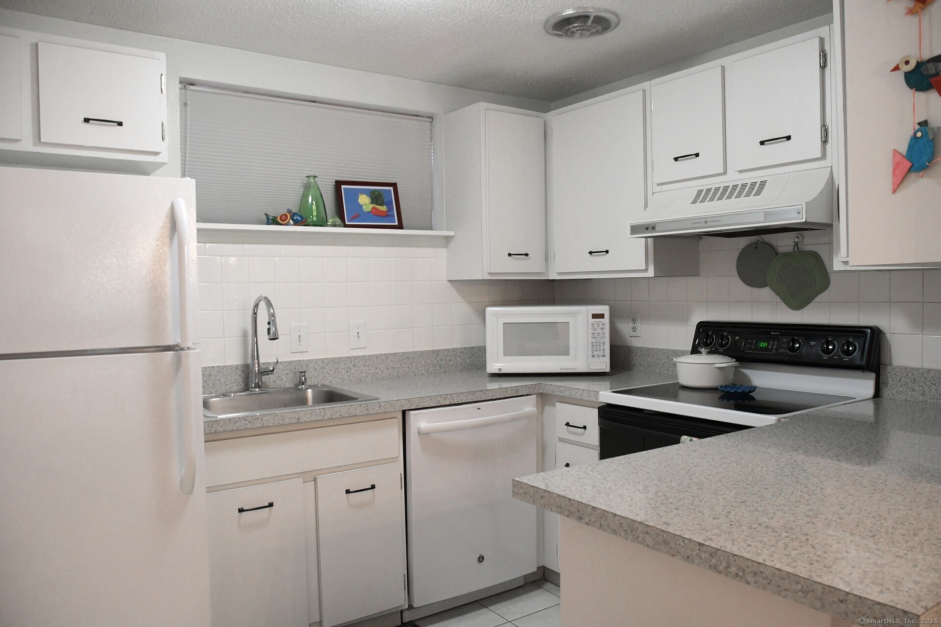 84 Shepards Knoll Drive #84, Hamden, Connecticut image 21