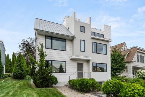 Tiny photo for 200 Hillspoint Road, Westport, CT 06880 (MLS # 24153438)