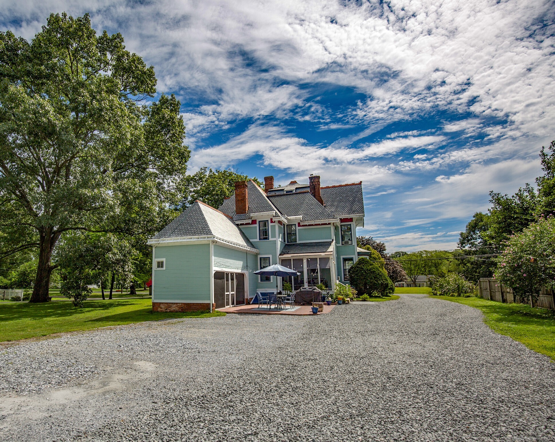 South Windsor, Connecticut 06074, United States, 5 Bedrooms Bedrooms, ,3 BathroomsBathrooms,Residential,Active,184565