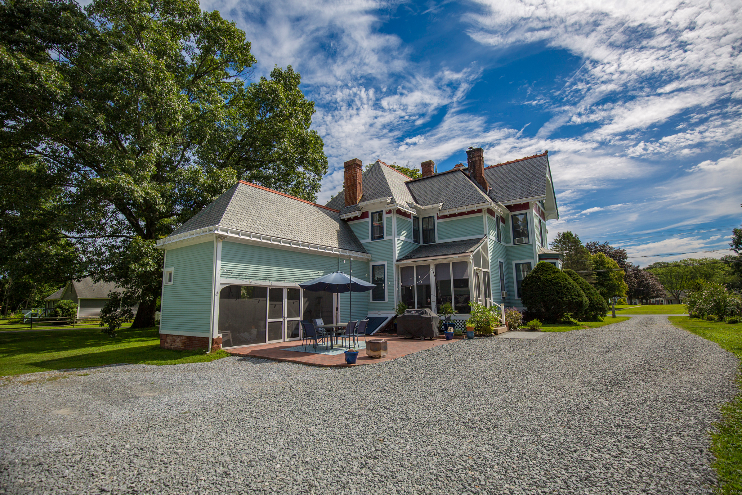 South Windsor, Connecticut 06074, United States, 5 Bedrooms Bedrooms, ,3 BathroomsBathrooms,Residential,Active,184565