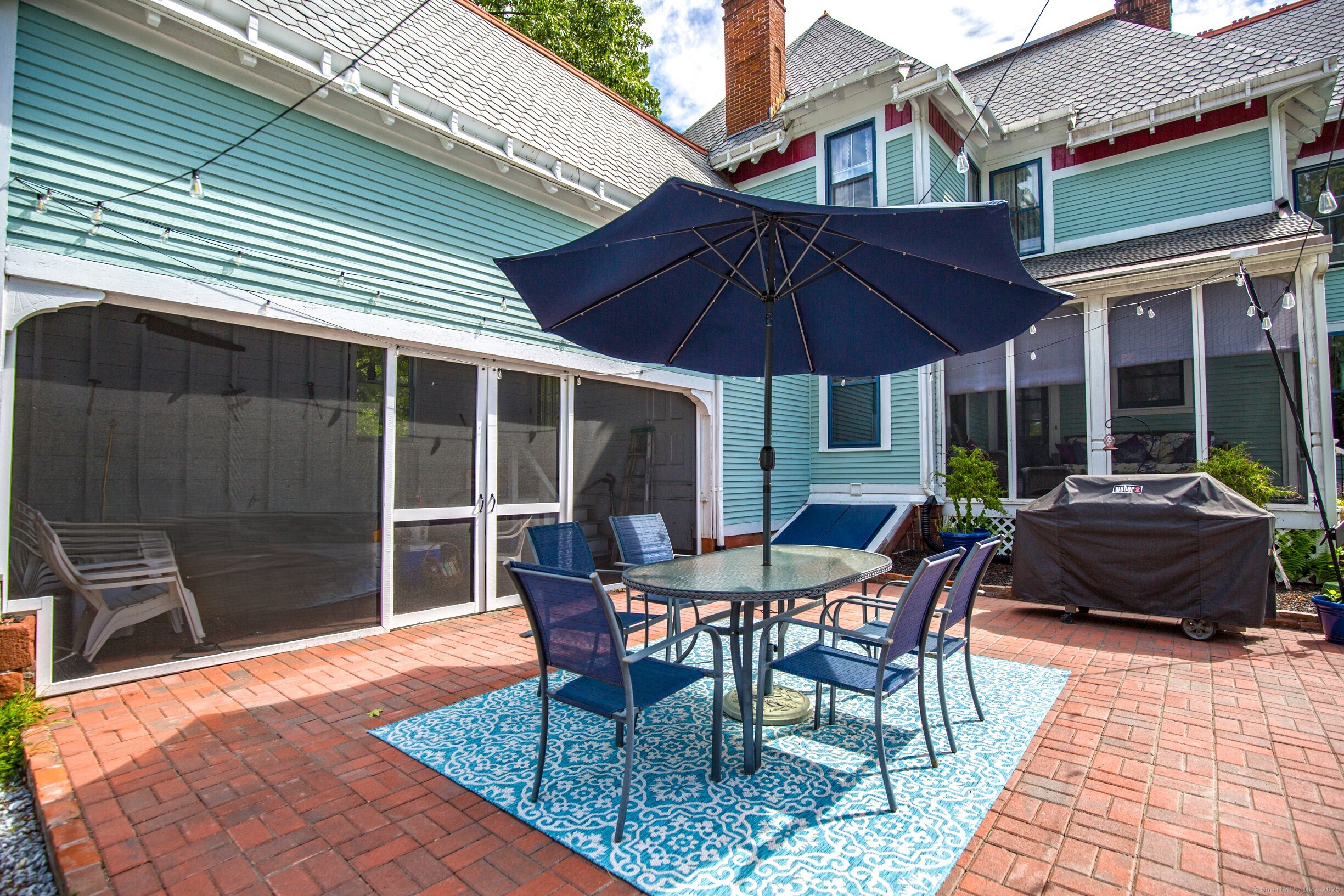 South Windsor, Connecticut 06074, United States, 5 Bedrooms Bedrooms, ,3 BathroomsBathrooms,Residential,Active,184565