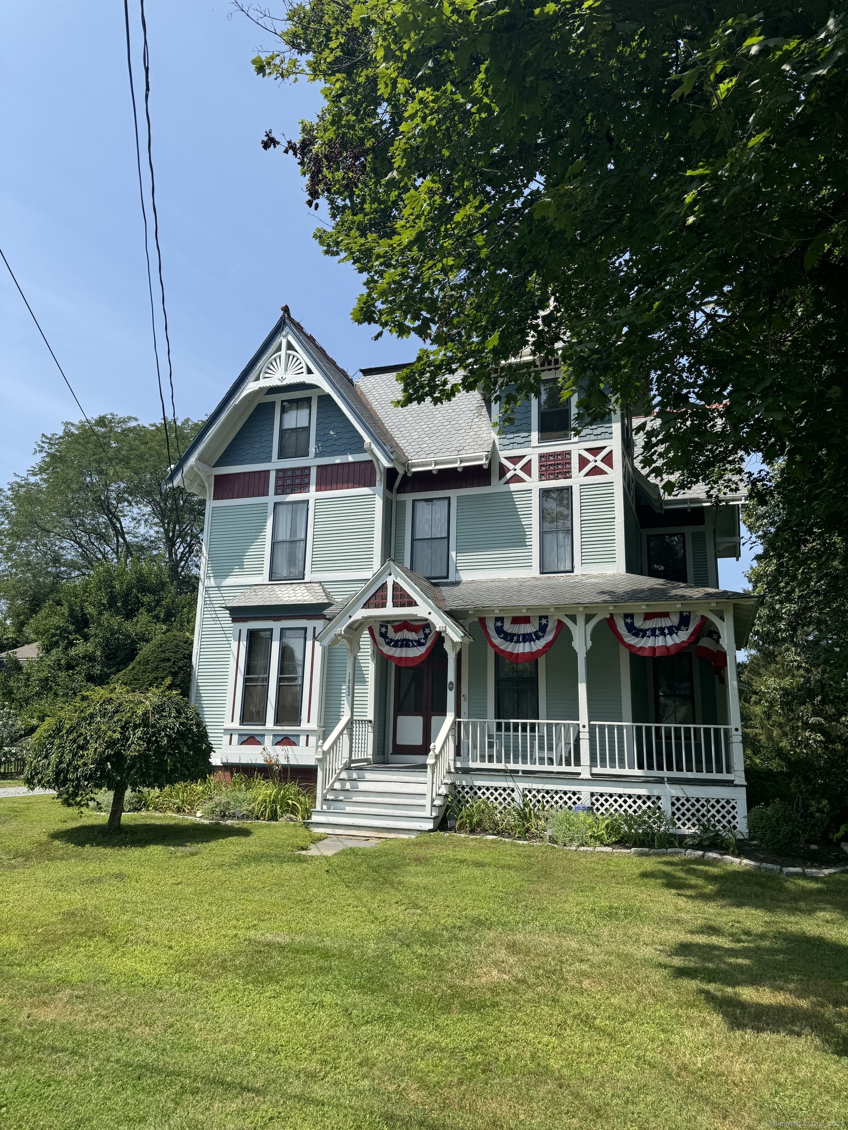 1063 Main Street