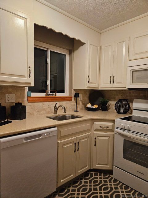 Tiny photo for 820 Matthews Street #29, Bristol, CT 06010 (MLS # 24135705)