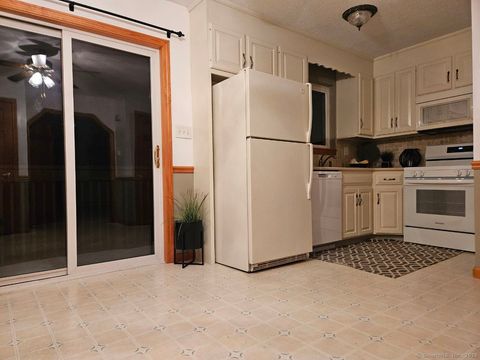 Tiny photo for 820 Matthews Street #29, Bristol, CT 06010 (MLS # 24135705)