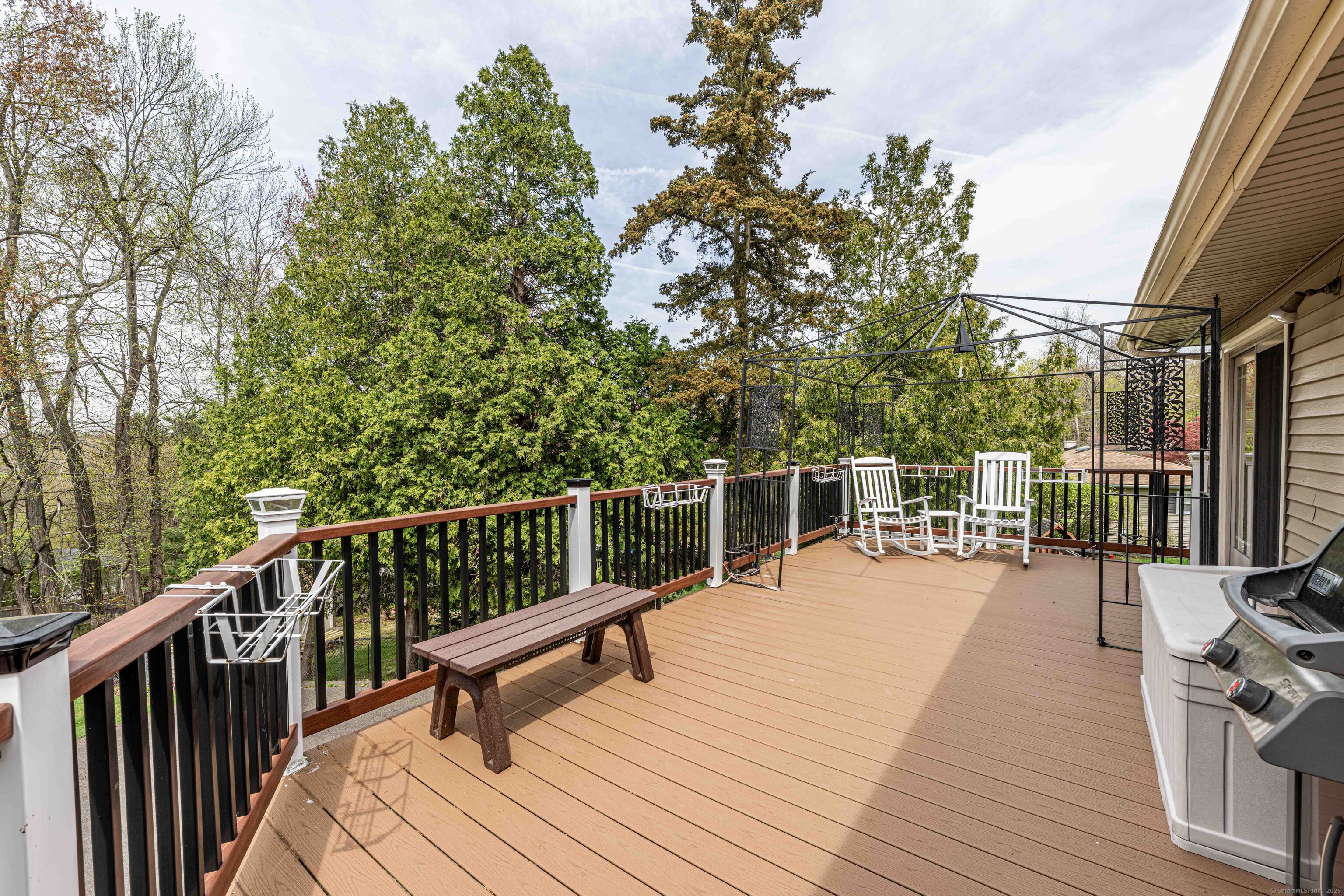 19 Applewood Drive, Meriden, Connecticut image 3