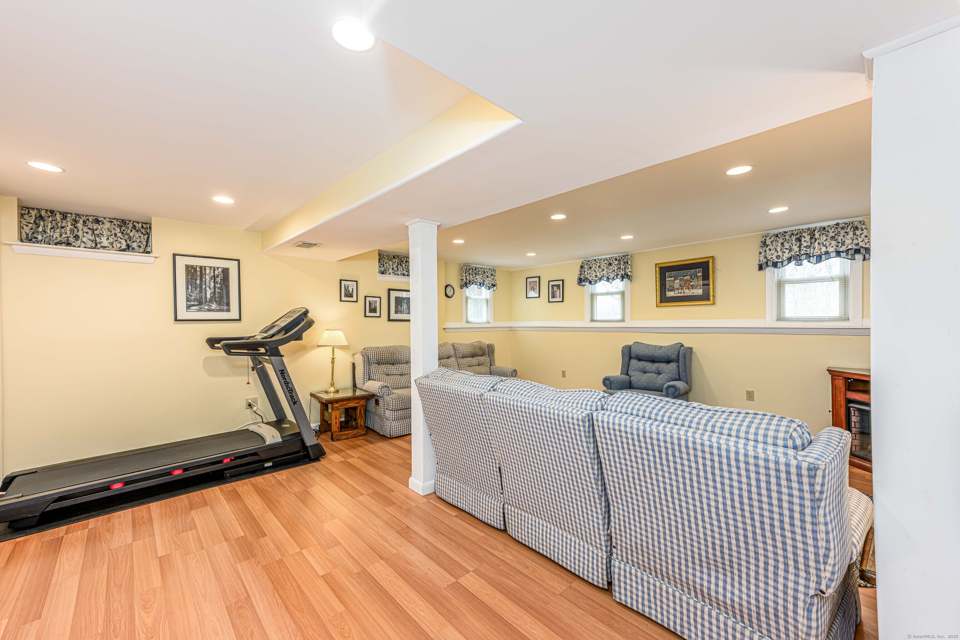 19 Applewood Drive, Meriden, Connecticut image 25