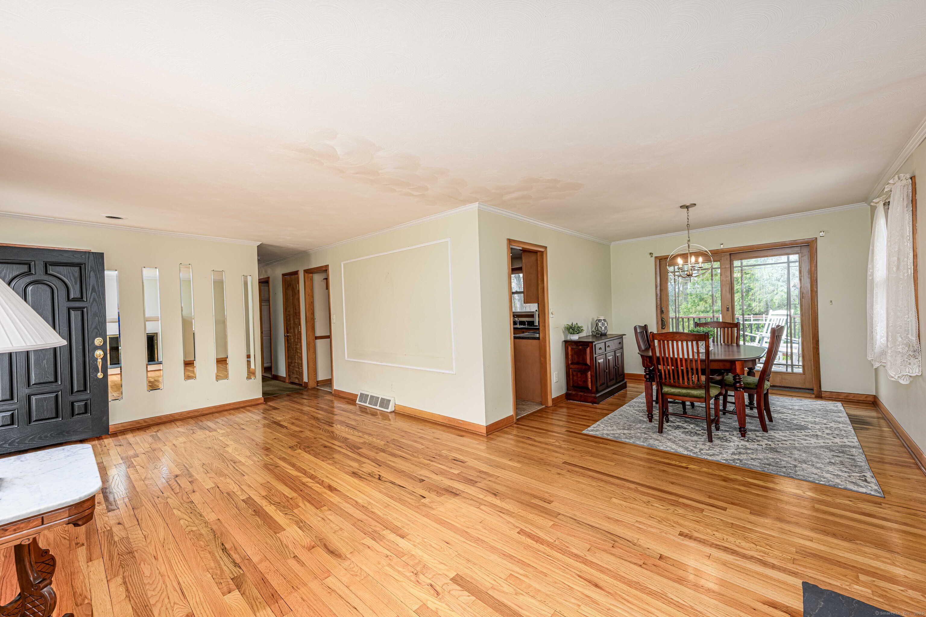 19 Applewood Drive, Meriden, Connecticut image 9