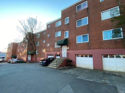 Photo of 18 Prospect Avenue #APT C8, Norwalk, CT 06850 (MLS # 24157221)