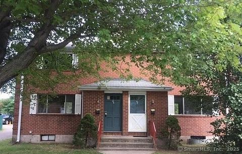 Photo of 26 Casabella Circle, East Hartford, CT 06108 (MLS # 24133602)