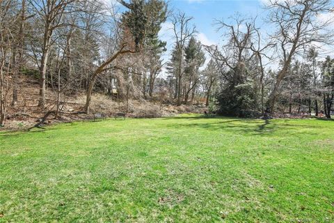 Tiny photo for 8 Cross Highway #B, Westport, CT 06880 (MLS # 24150959)