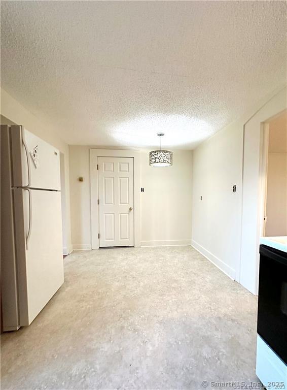 East Haddam, Connecticut 06469, United States, 1 Bedroom Bedrooms, ,1 BathroomBathrooms,Residential,Active,184443