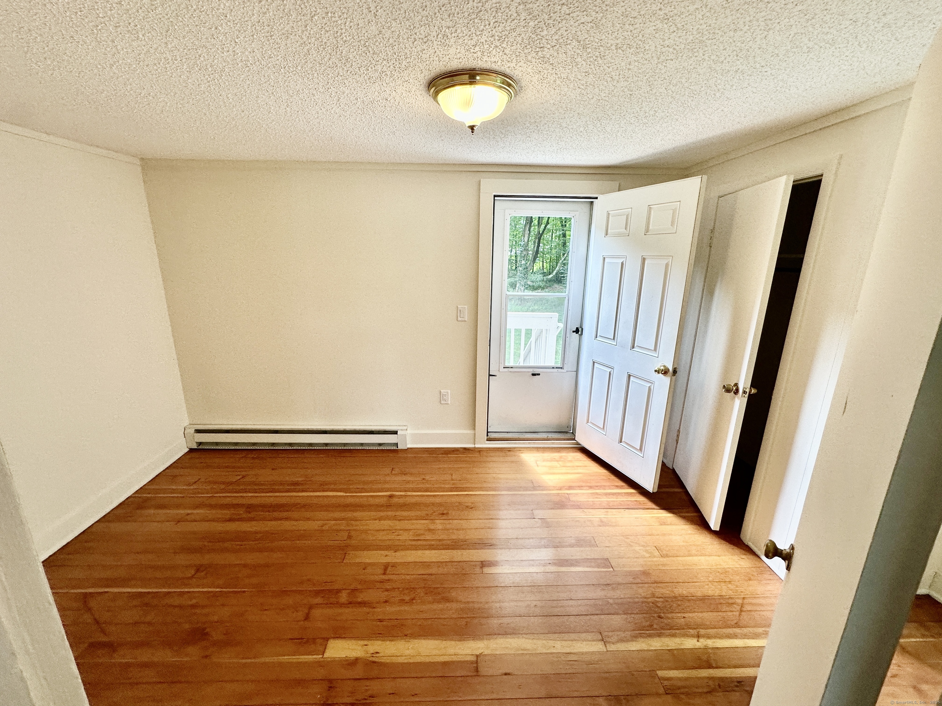 East Haddam, Connecticut 06469, United States, 1 Bedroom Bedrooms, ,1 BathroomBathrooms,Residential,Active,184443