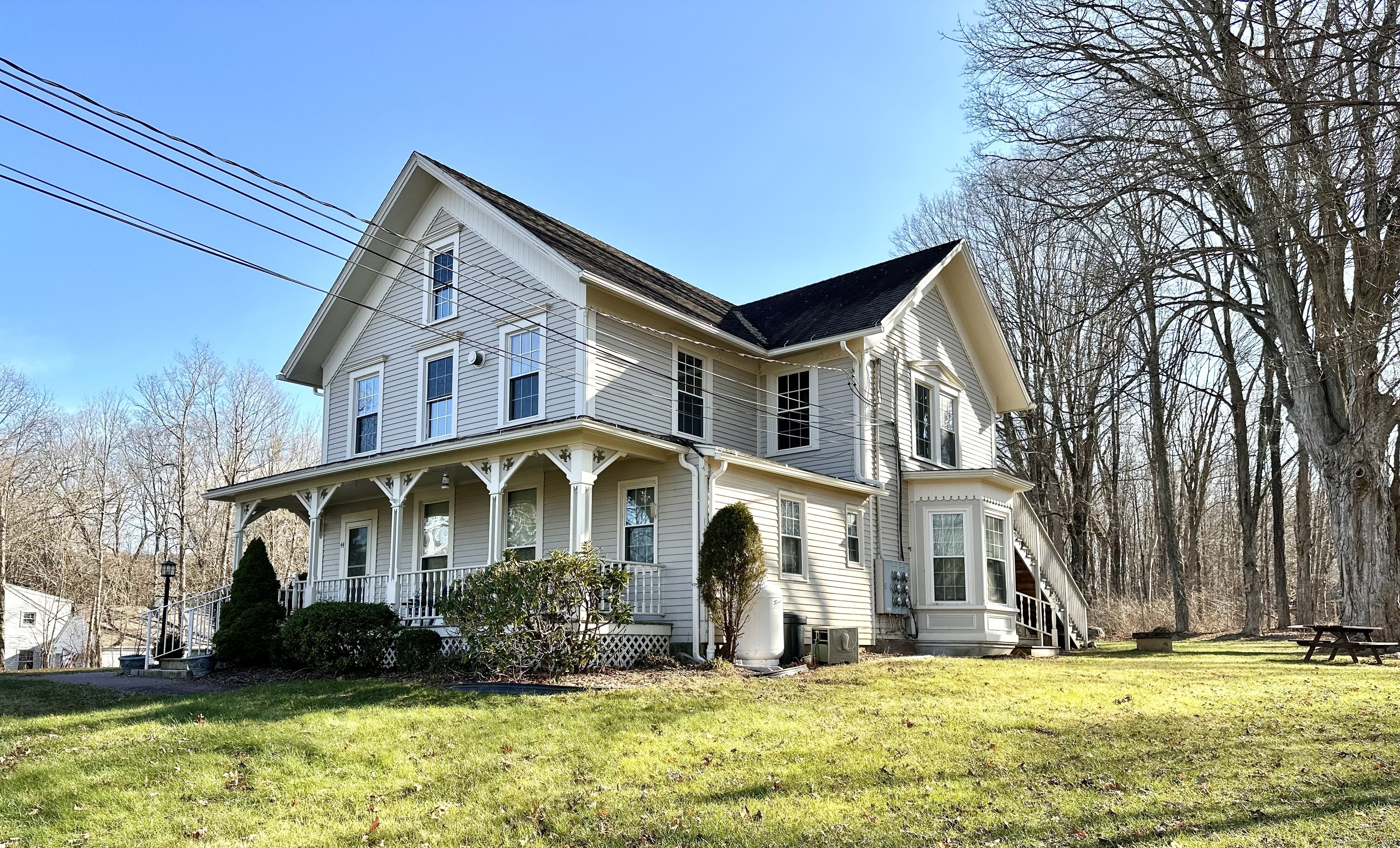 East Haddam, Connecticut 06469, United States, 1 Bedroom Bedrooms, ,1 BathroomBathrooms,Residential,Active,184443