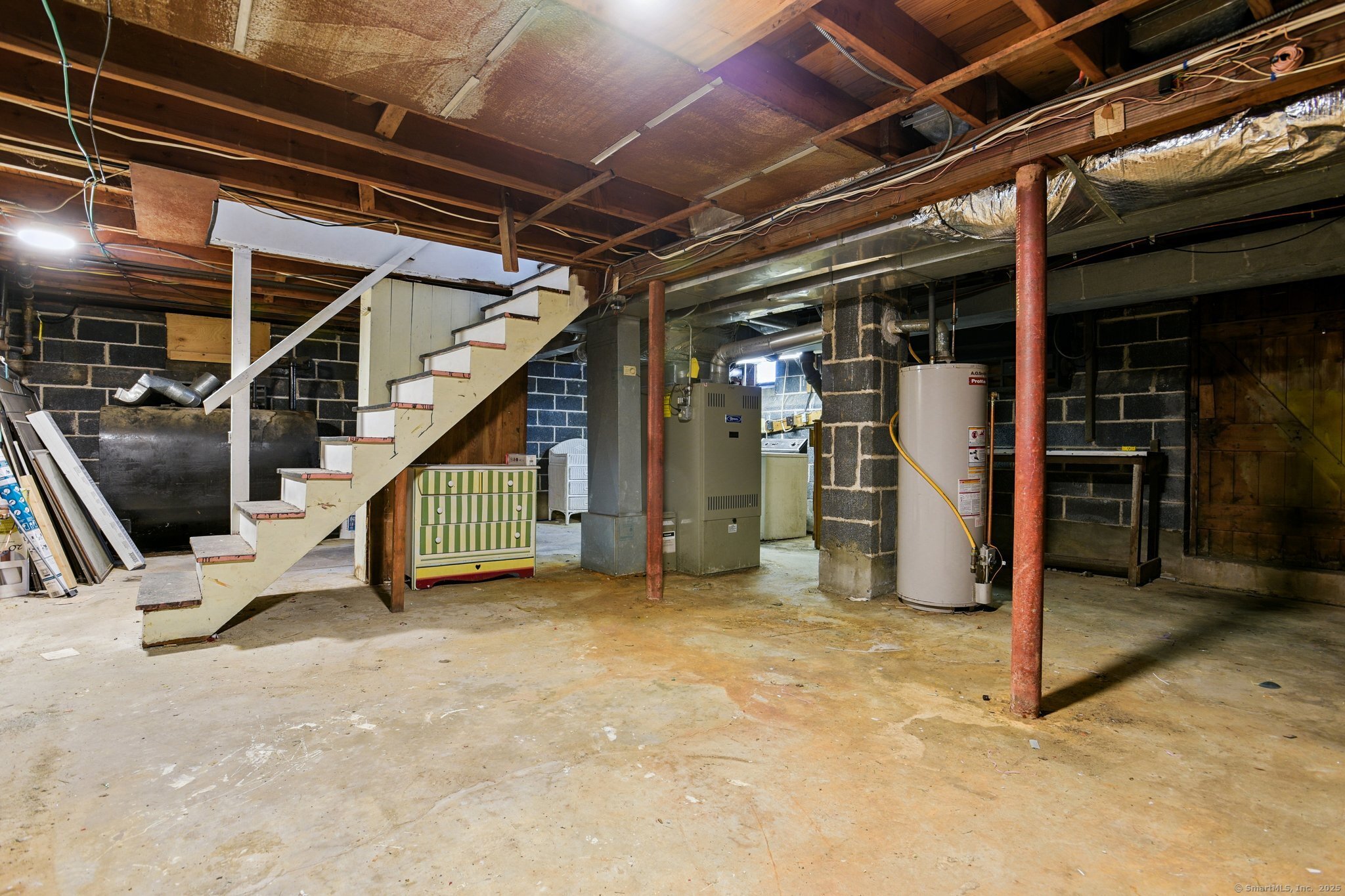 North Haven, Connecticut 06473, United States, 3 Bedrooms Bedrooms, ,2 BathroomsBathrooms,Residential,Pending,203936