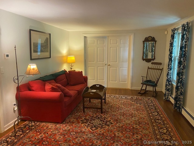 9 Ingham Hill Road Guest House