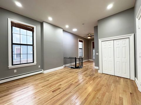 MLS: 24079886