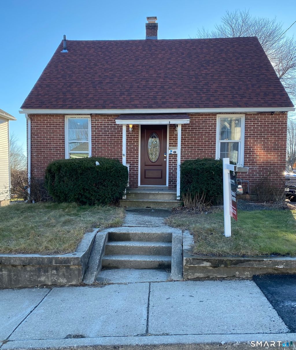 Photo of 212 Platt Street, Waterbury, CT 06704 (MLS # 24146031)