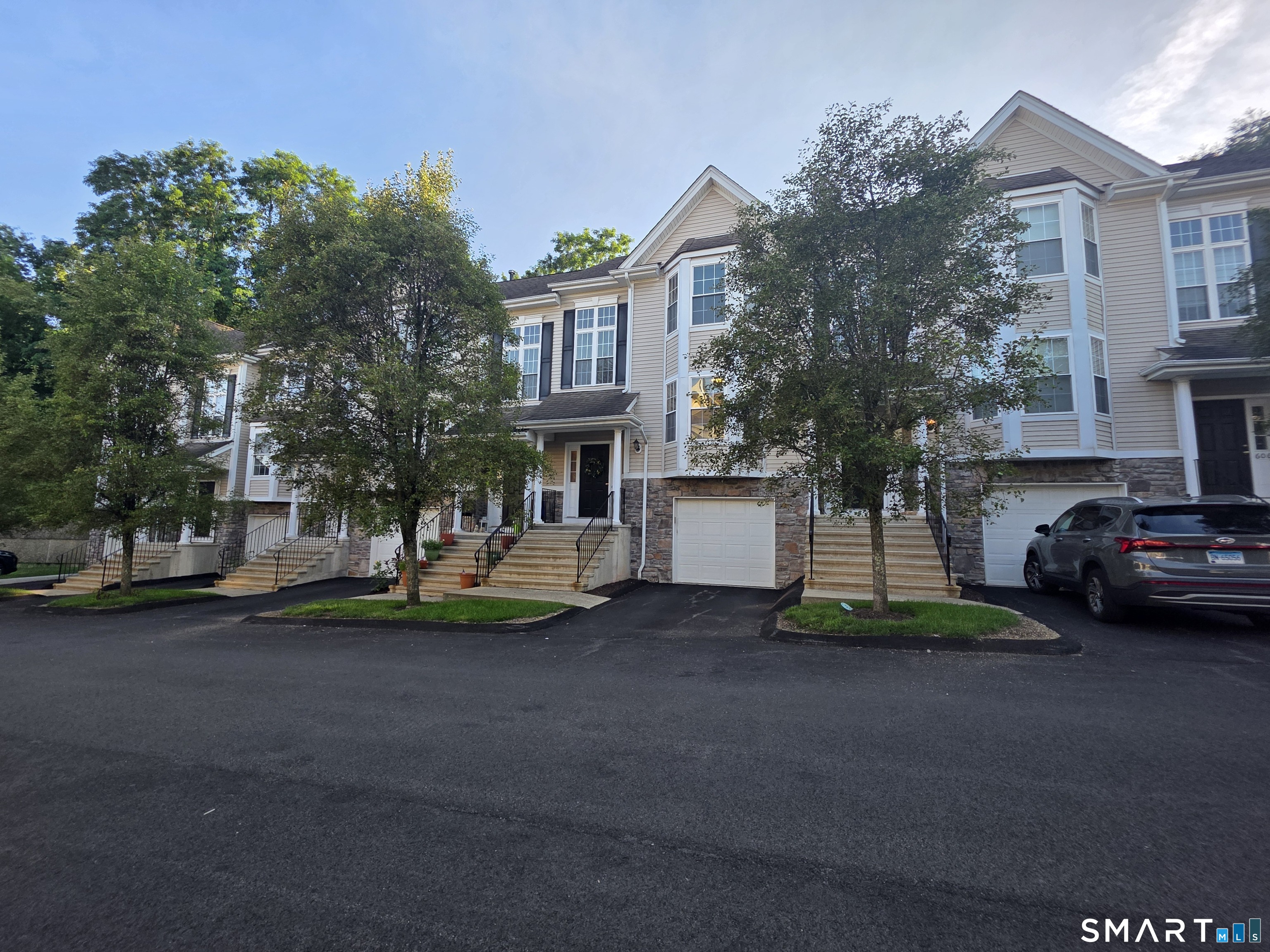 604 Sienna Drive 604