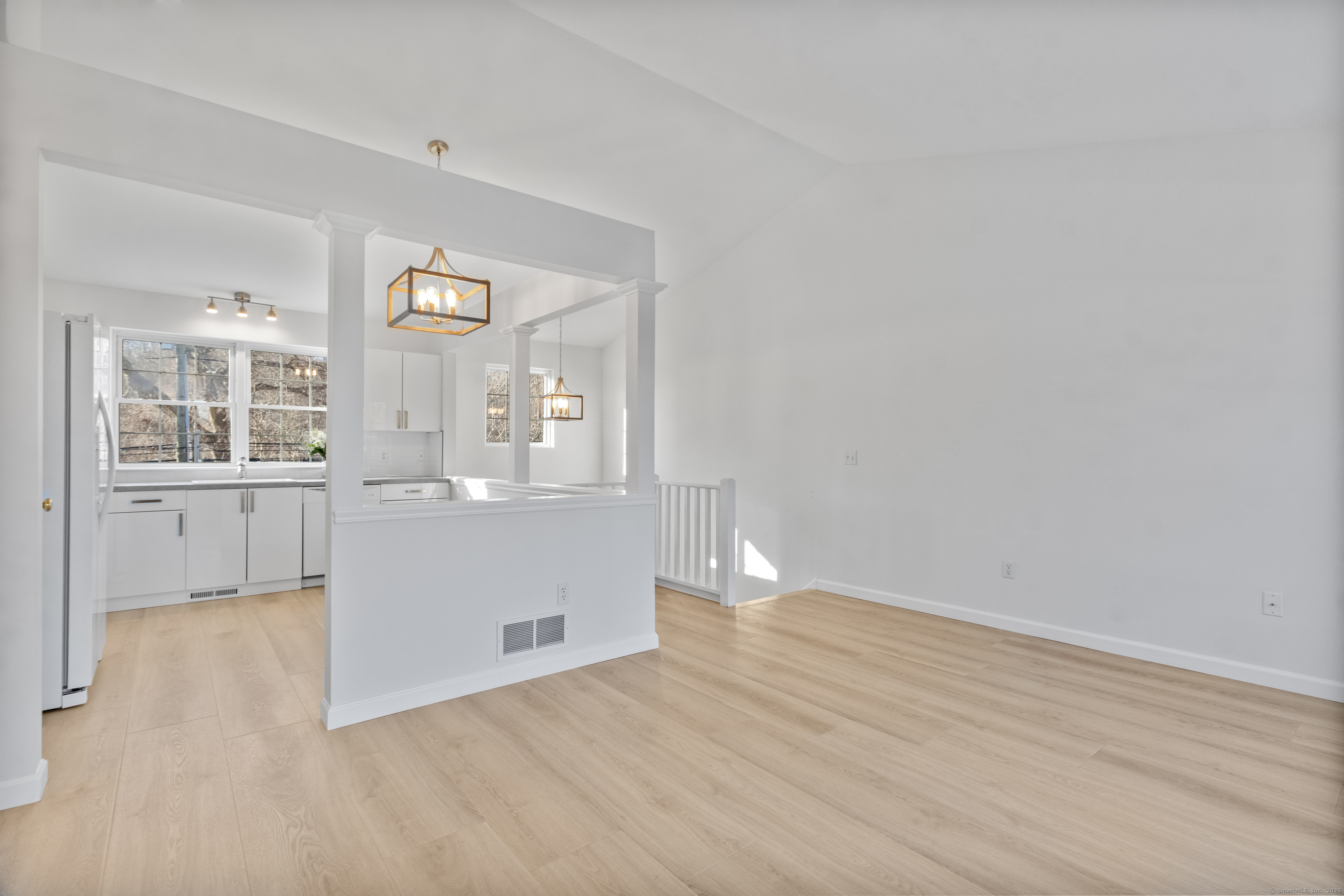 102 Noank Ledyard Road, Groton, Connecticut image 10