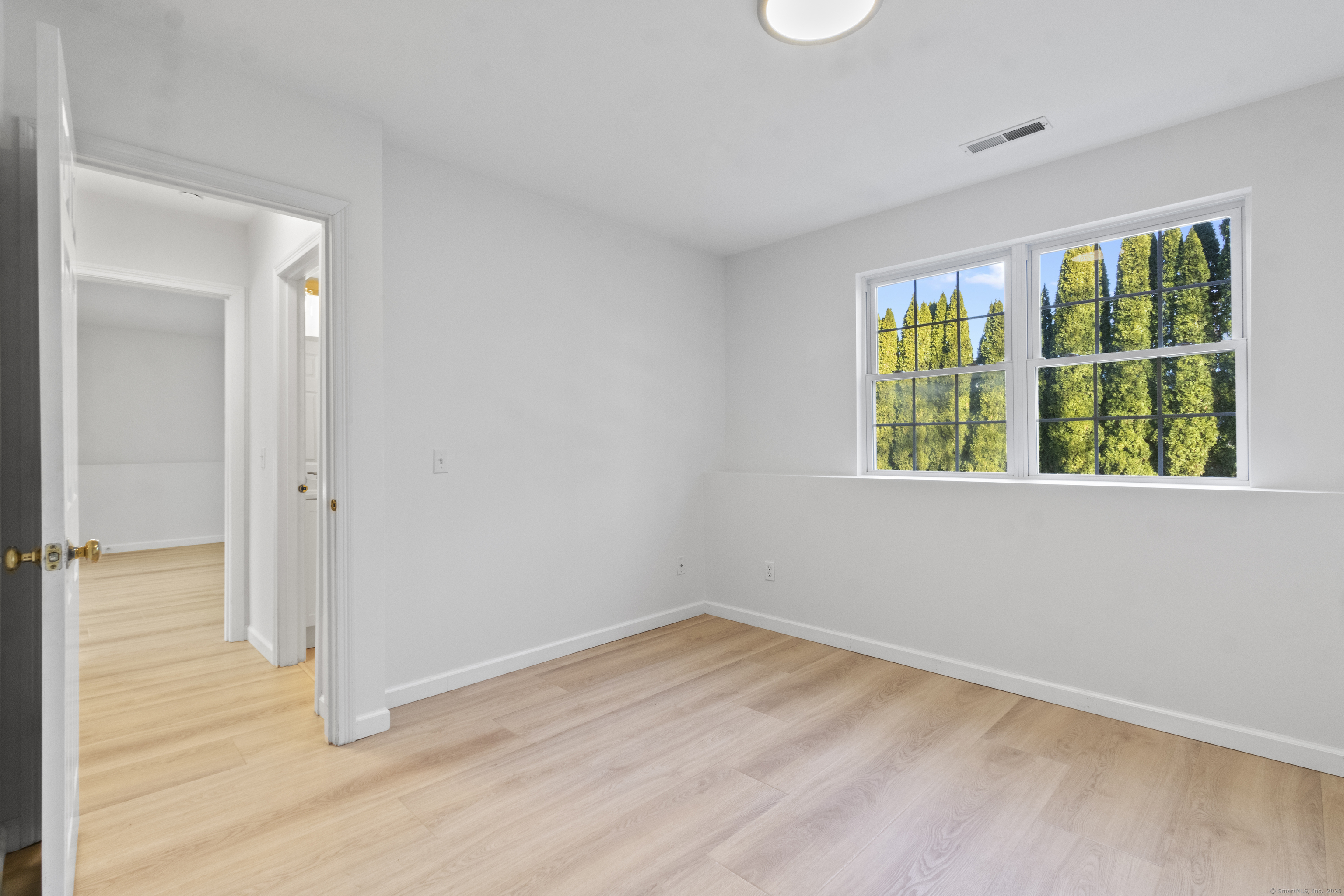 102 Noank Ledyard Road, Groton, Connecticut image 32