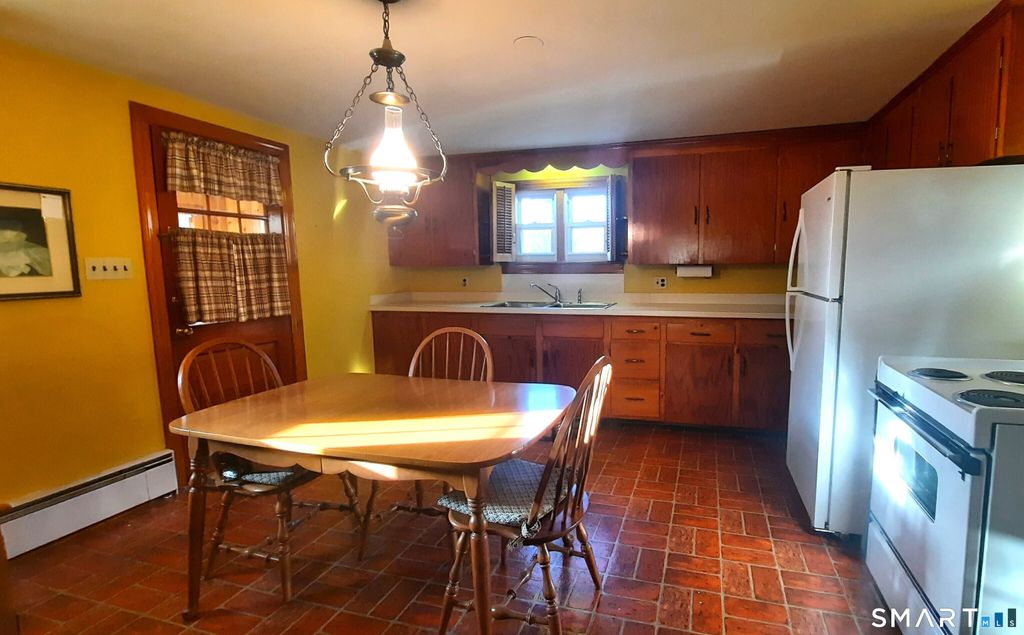 Photo of 69 Buckley Hill Road, Thompson, CT 06255 (MLS # 24148652)