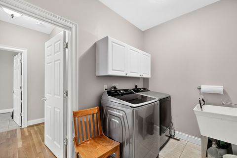 Tiny photo for 1 Larkspur Lane #1, Avon, CT 06001 (MLS # 24132552)