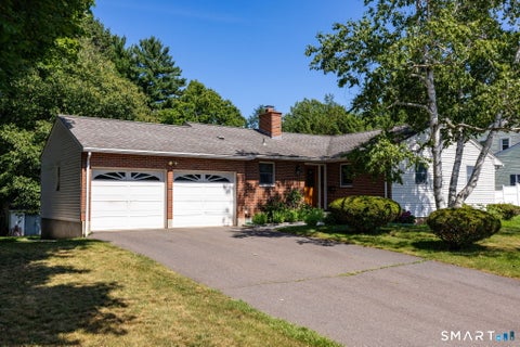 Photo of 20 Terrace Road, Wethersfield, CT 06109 (MLS # 24193122)