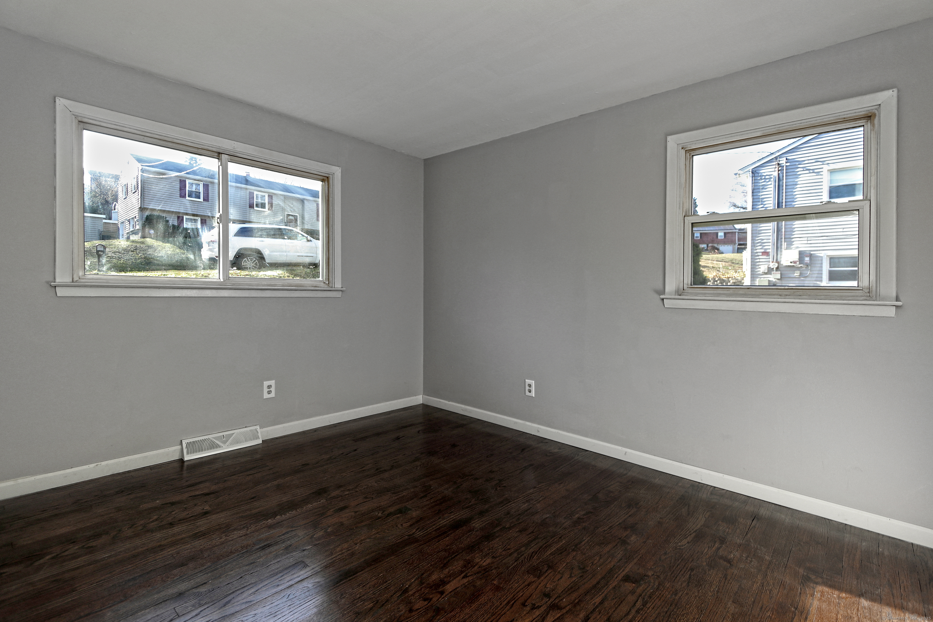 3 Carriage Drive, West Haven, Connecticut image 12