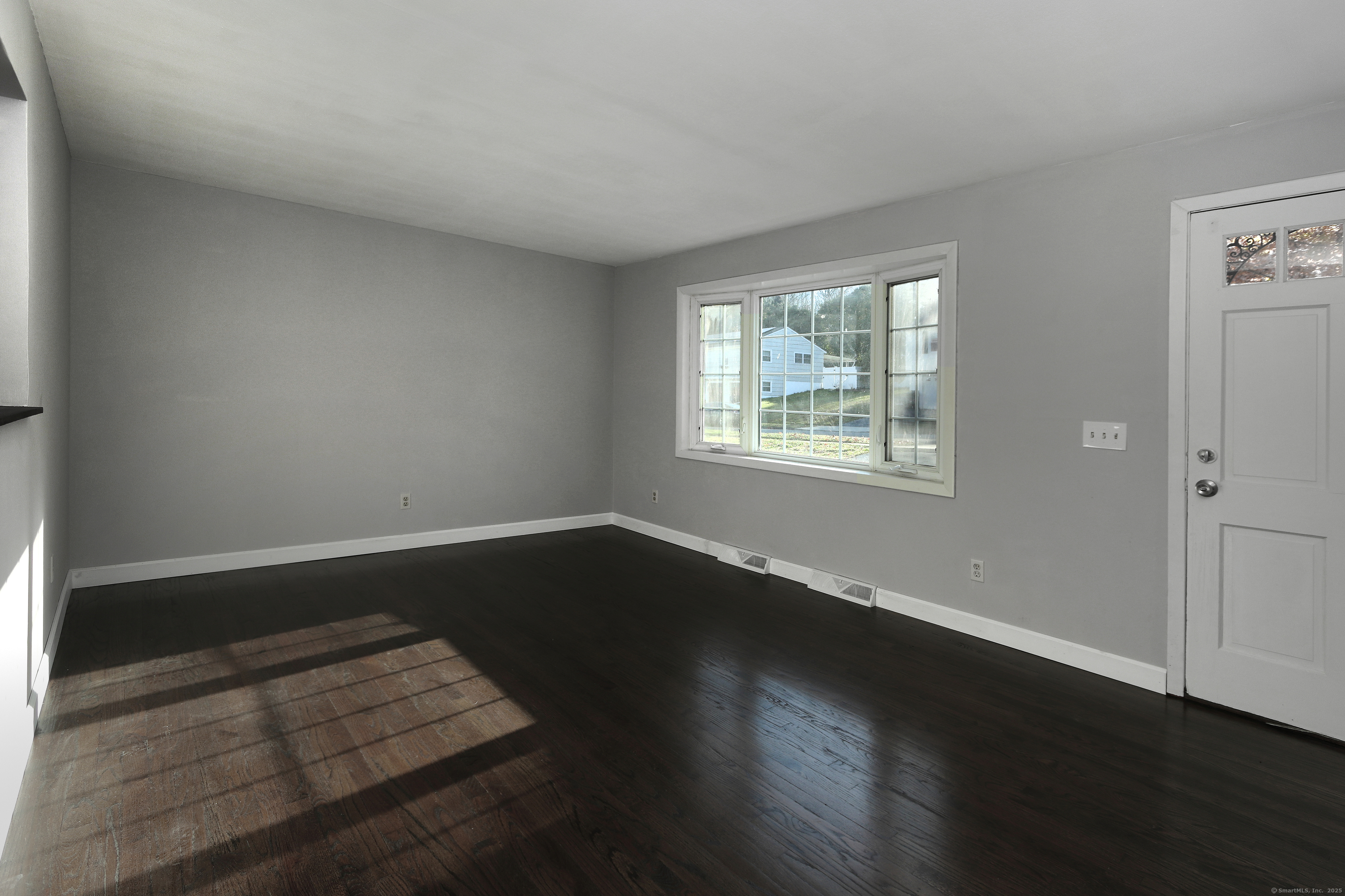 3 Carriage Drive, West Haven, Connecticut image 7
