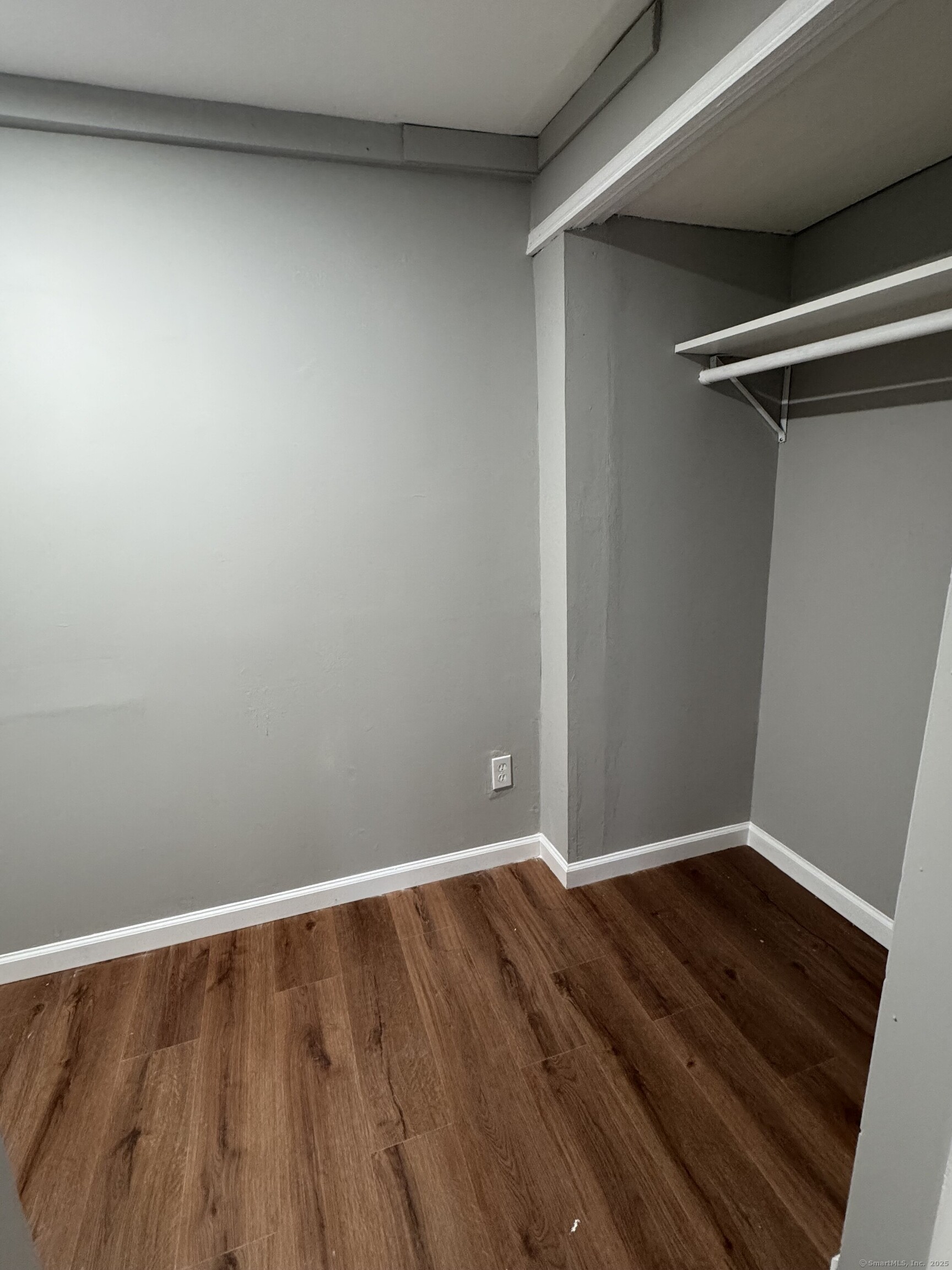 15 Voight Avenue, Bridgeport, Connecticut image 9