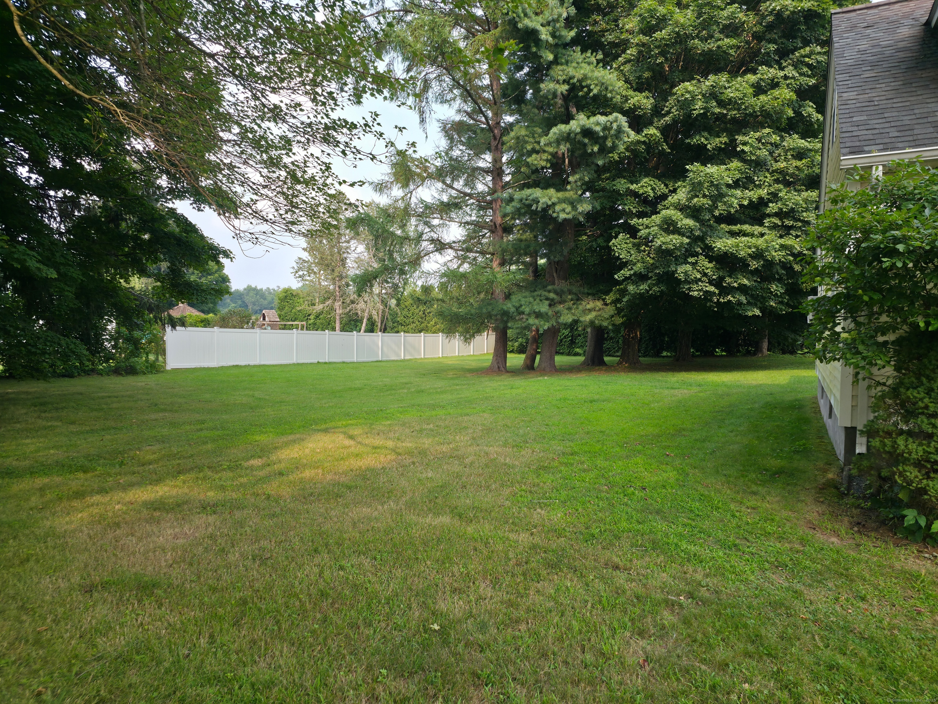 253 East Road
