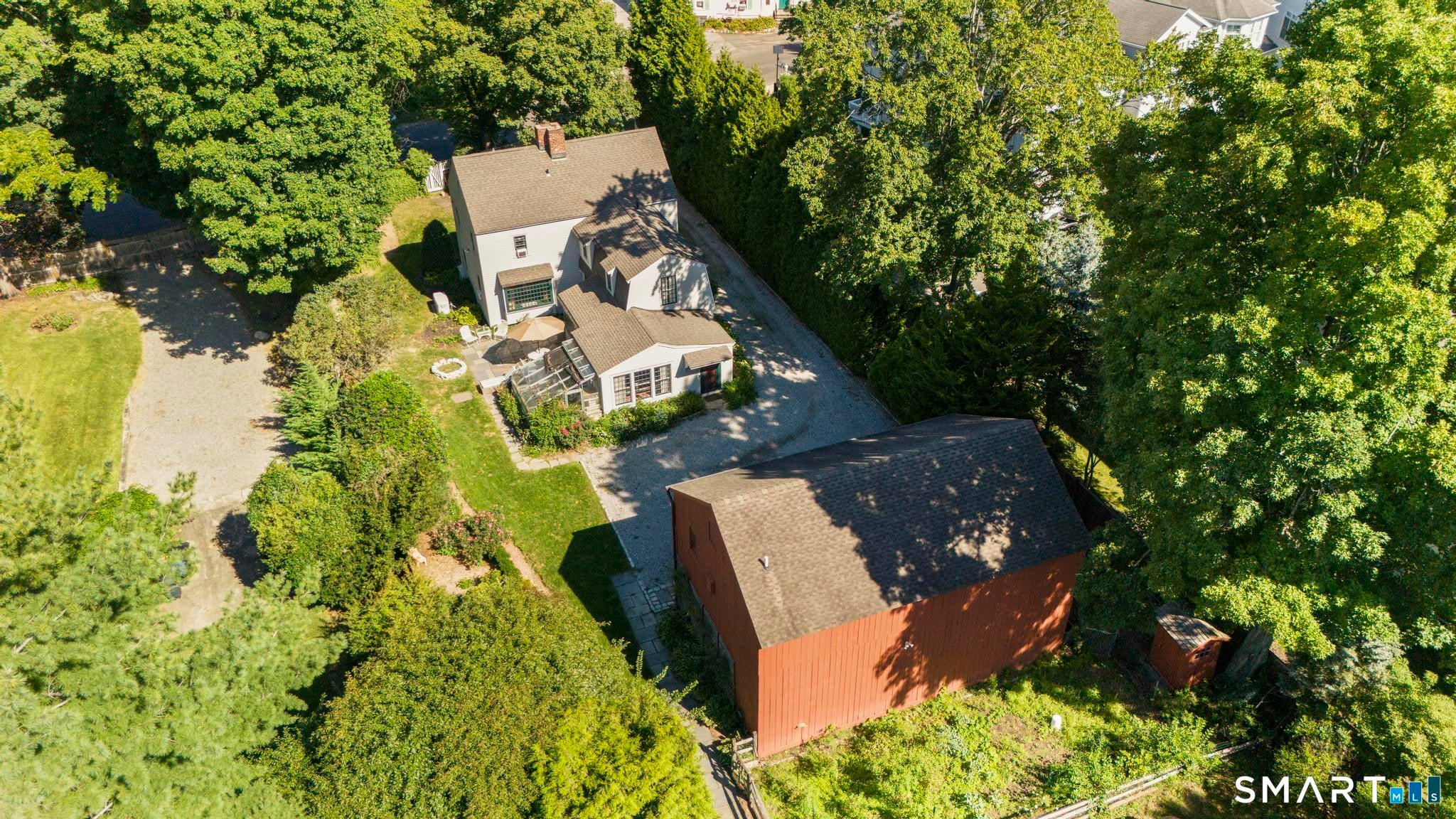 845 Kings Highway West