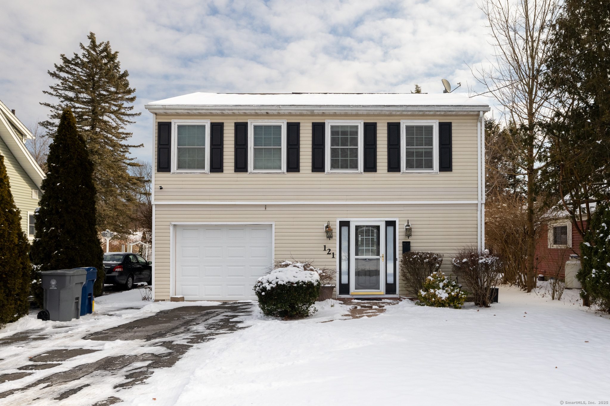 121 Williams Street, Plainville, Connecticut image 2