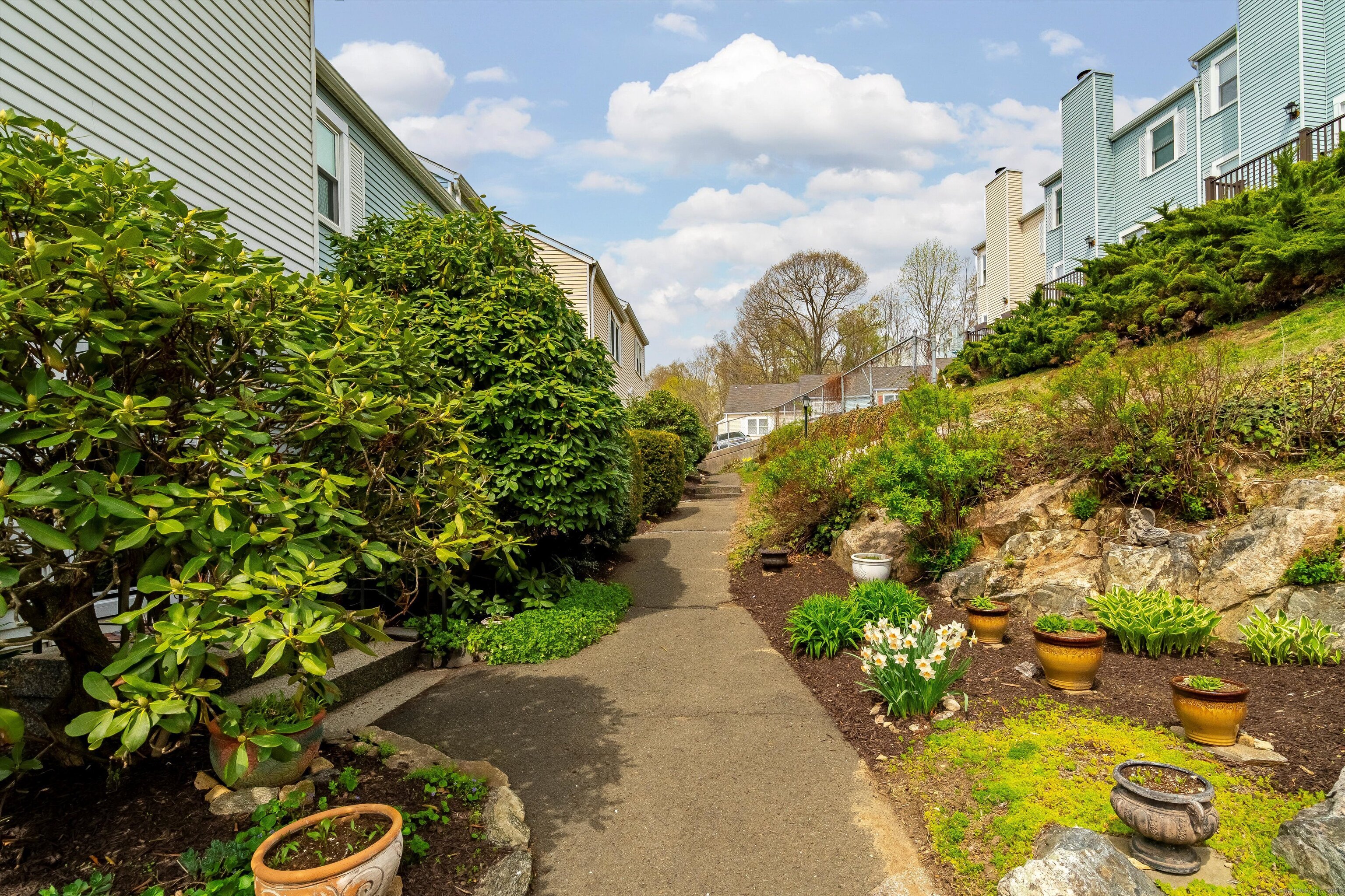 55 Mill Plain Road #8-1, Danbury, Connecticut image 2