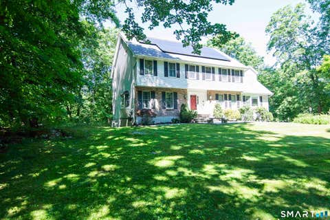 Homes For Sale - 18 Hickory Lane<br/> New Fairfield, CT 06812