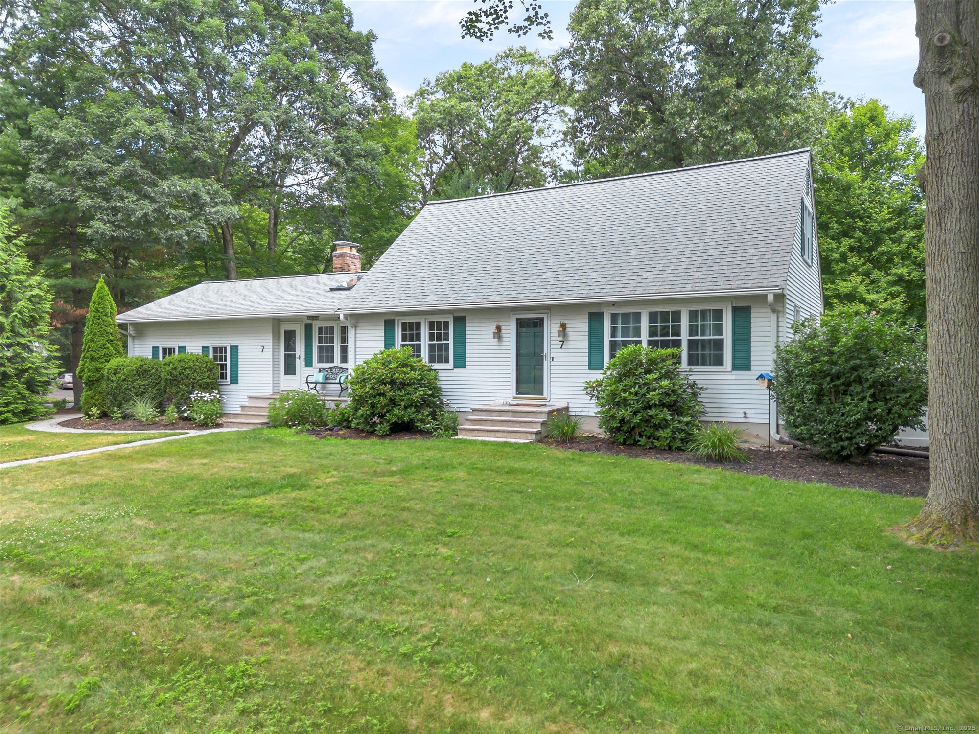 7 Lorraine Road