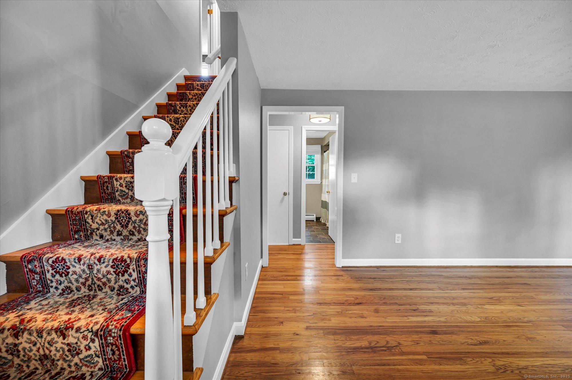 Manchester, Connecticut 06040, United States, 4 Bedrooms Bedrooms, ,2 BathroomsBathrooms,Residential,Active,170208