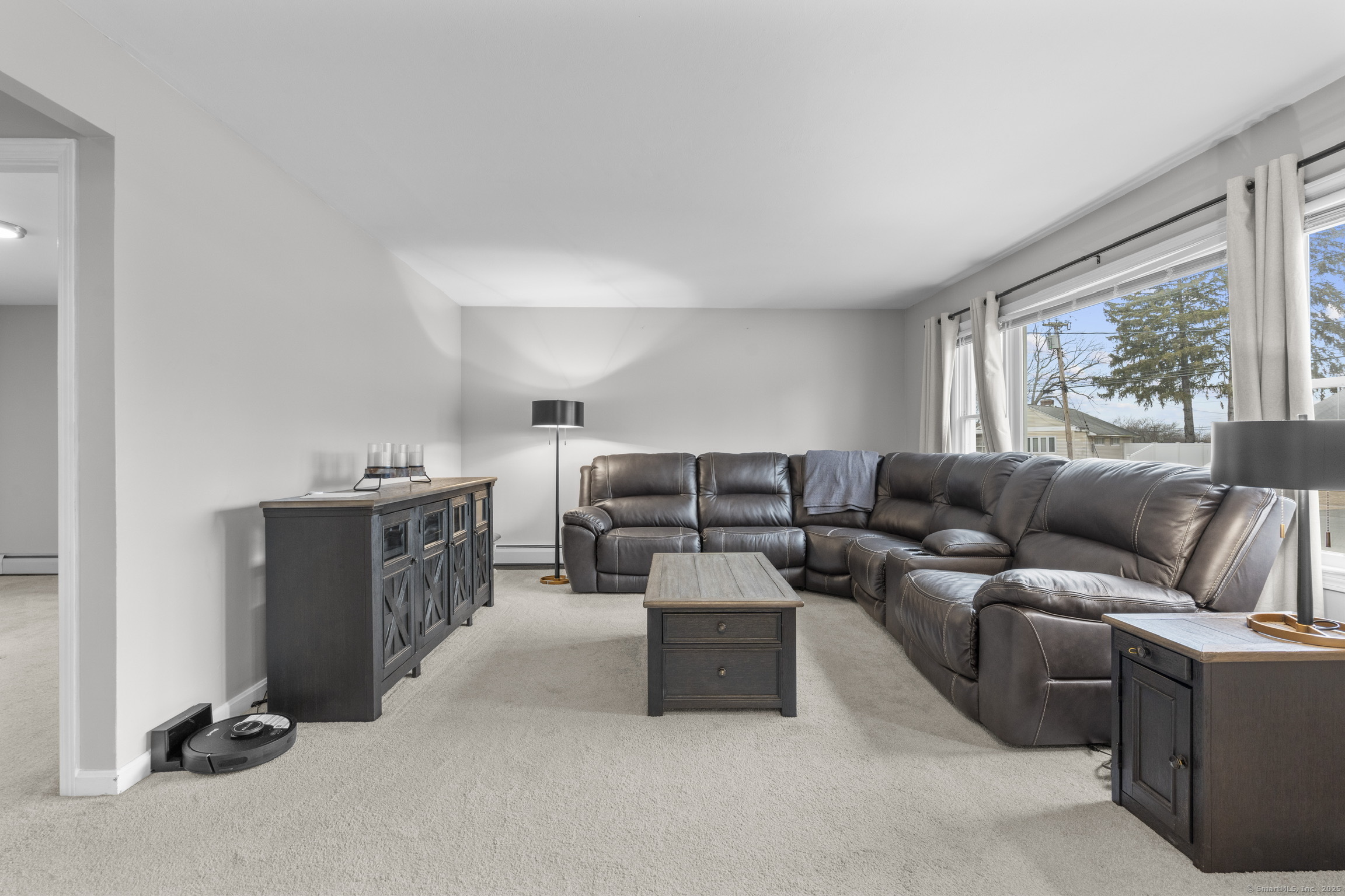 33 Manor Circle, East Hartford, Connecticut image 7