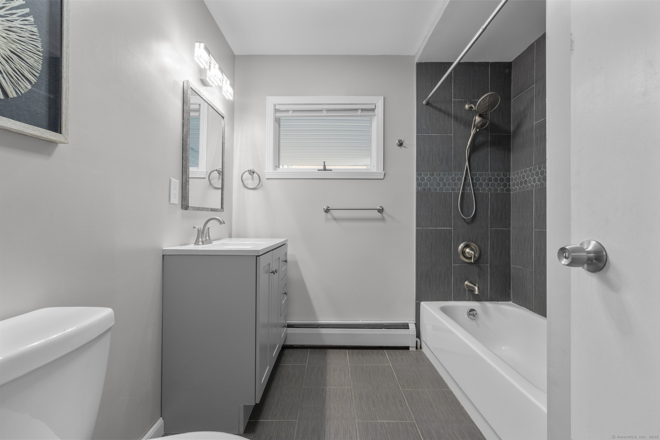 33 Manor Circle, East Hartford, Connecticut image 10