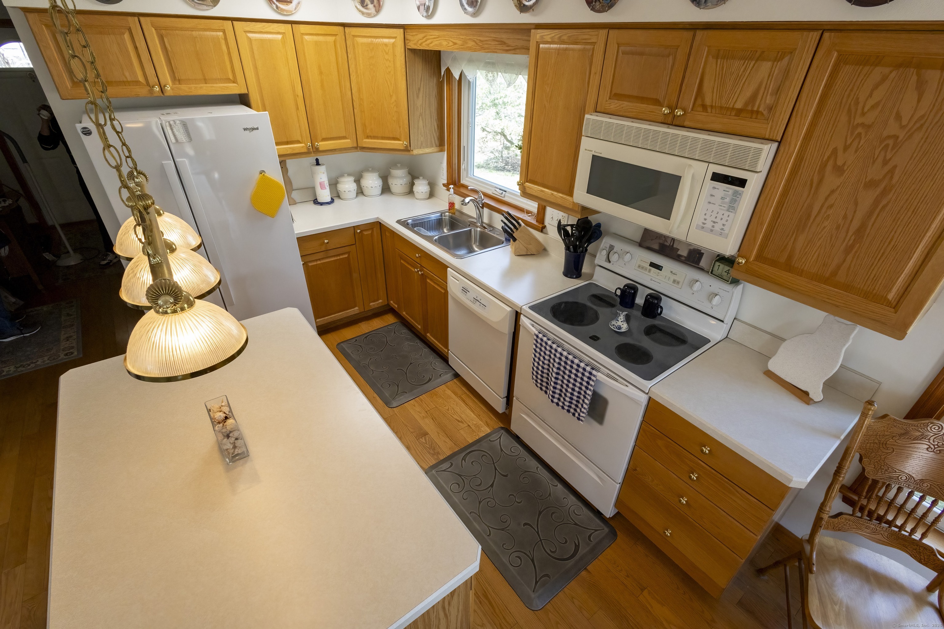 113 Laurelwood Drive, East Lyme, Connecticut image 7
