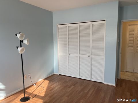 Tiny photo for 285 Savin Avenue #APT A5, West Haven, CT 06516 (MLS # 24150139)