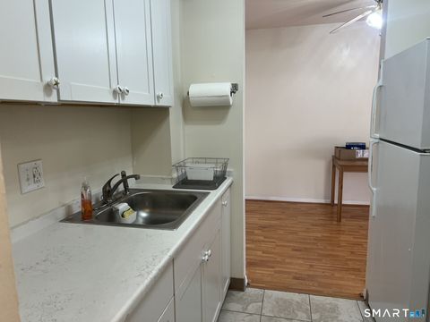 Tiny photo for 285 Savin Avenue #APT A5, West Haven, CT 06516 (MLS # 24150139)