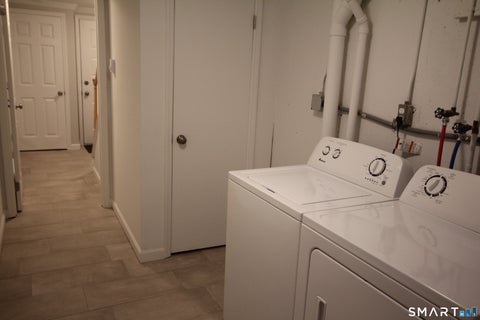 Tiny photo for 8 Driftway Road #B3, Danbury, CT 06811 (MLS # 24206955)