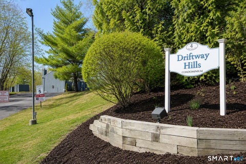 Photo of 8 Driftway Road #B3, Danbury, CT 06811 (MLS # 24206955)