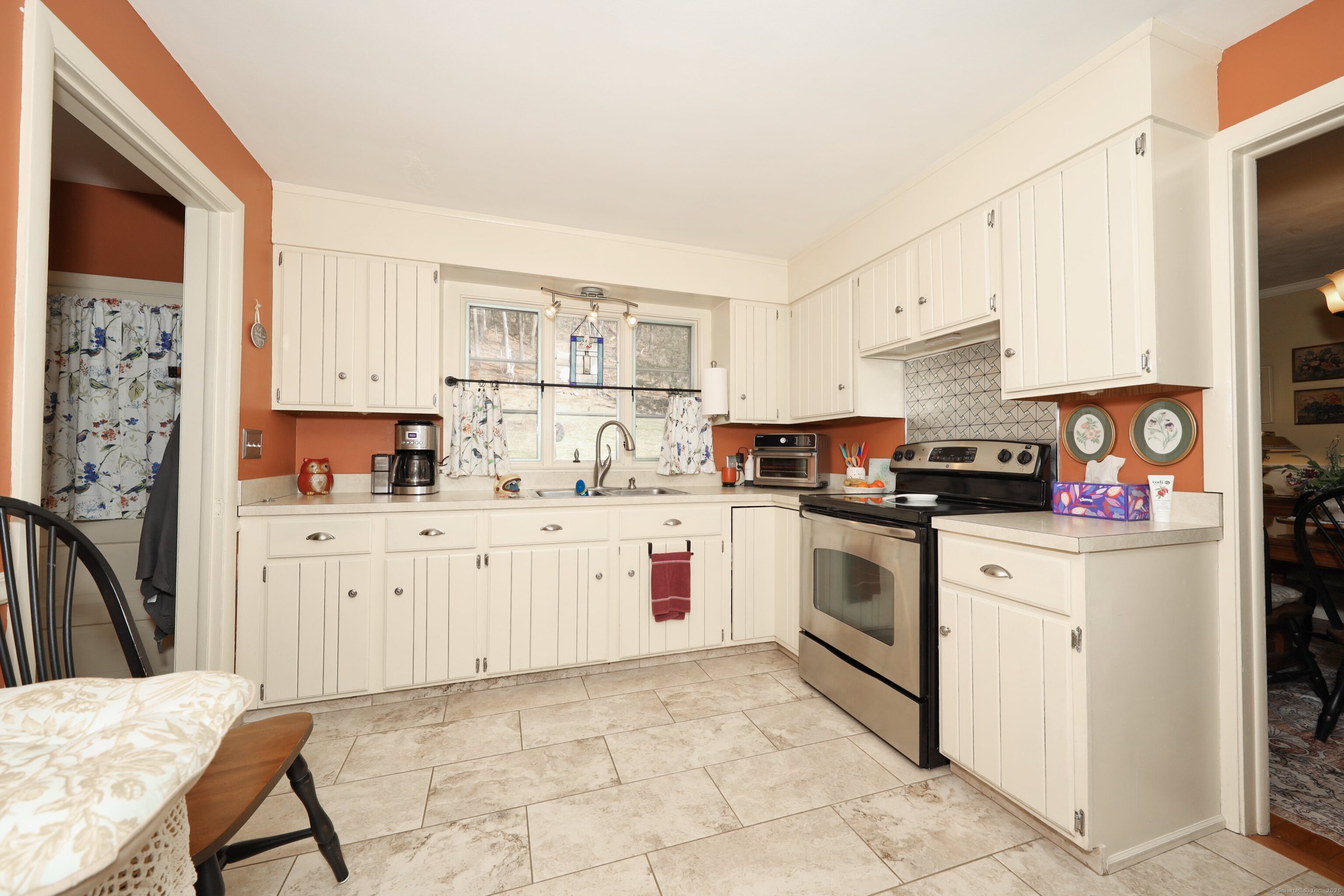 175 Pleasant View Road, Thomaston, Connecticut image 9