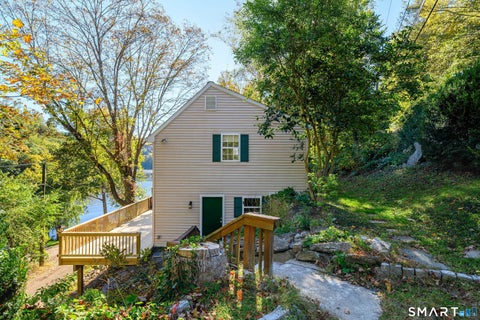 Homes For Rent - 54 Farview Drive<br/> Newtown, CT 06482