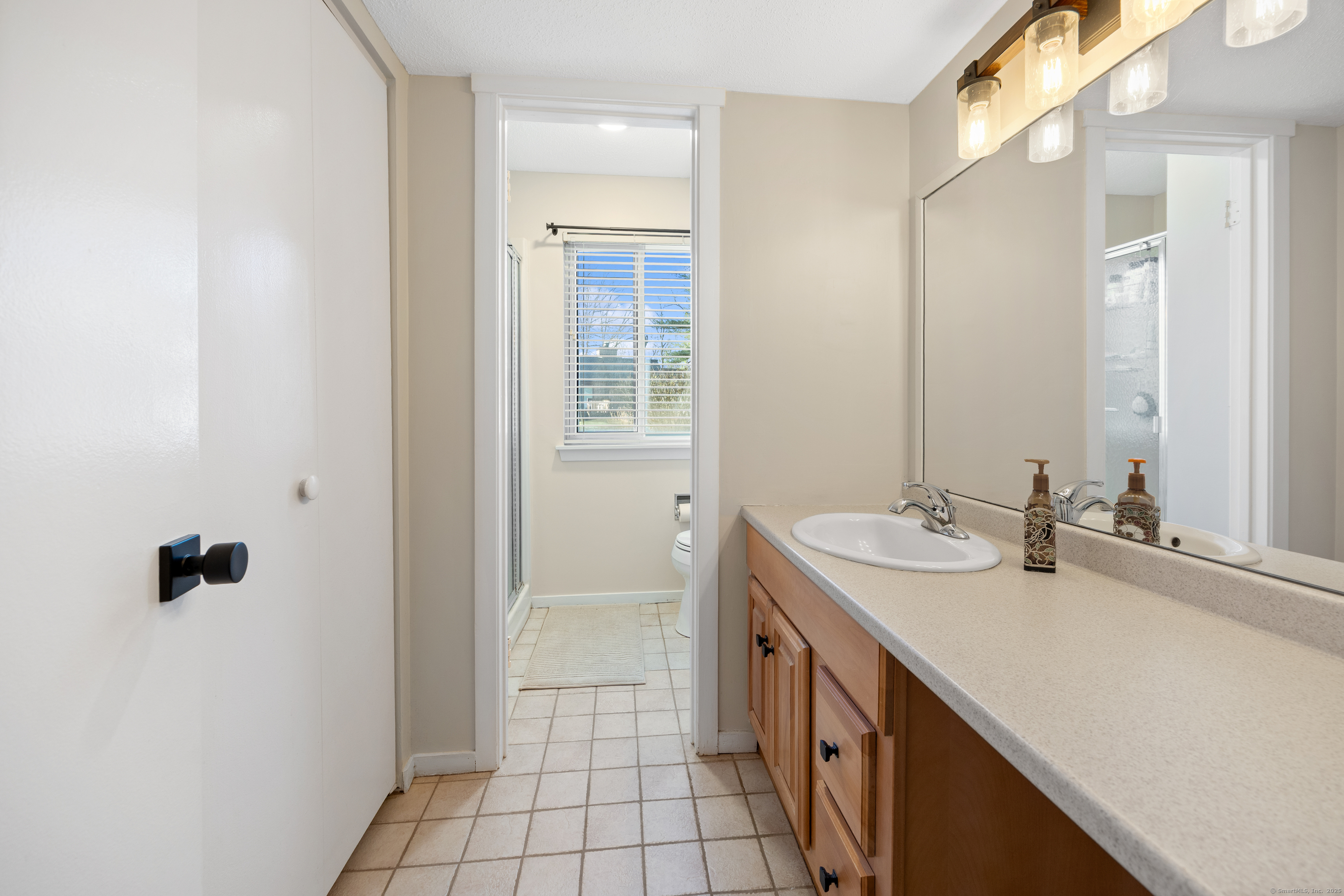 2 Byron Drive #2, Avon, Connecticut image 15
