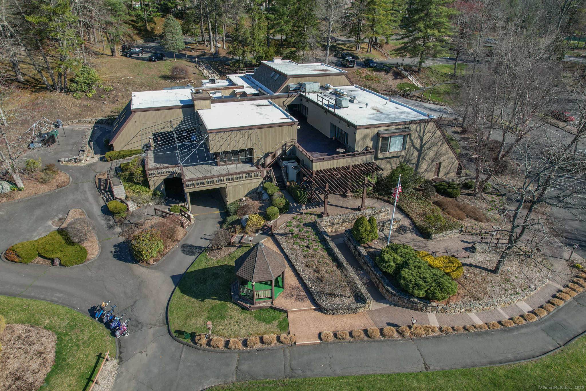 2 Byron Drive #2, Avon, Connecticut image 35