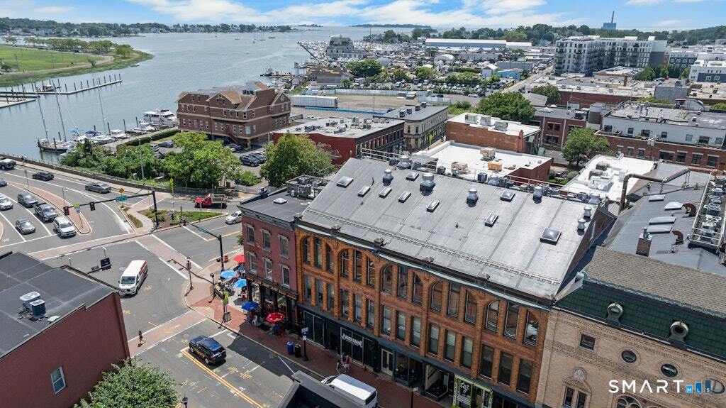 134 Washington Street 204